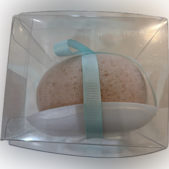 Victoria's Secret Sponge and Soap Tray - Picture 3 of 7